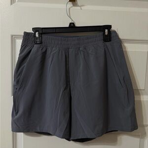 Lululemon Pace Breaker 7”